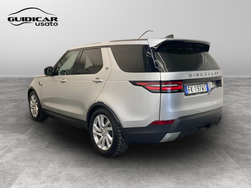 GuidiCar - LAND ROVER Discovery 2017 Discovery 2.0 sd4 HSE 240cv 5p.ti auto Usato